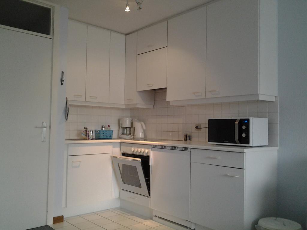 Zonnig Appartement Met Zeezicht Koksijde Eksteriør billede